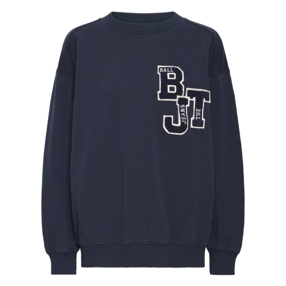 Best Brev Patch Sweater i Sky Captain Dame Sweatshirts