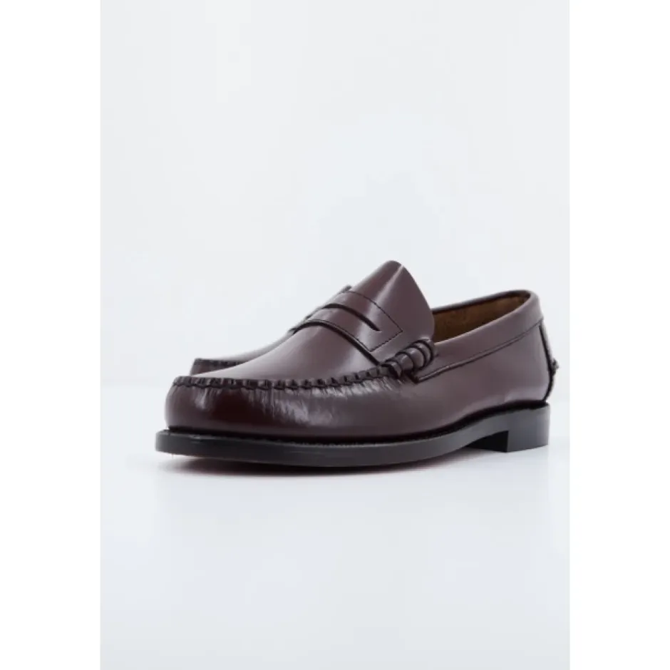 New Burgunderfarvede læderloafers Loafers