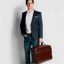 Outlet Cabin suitcase with garment sleeve Kufferter