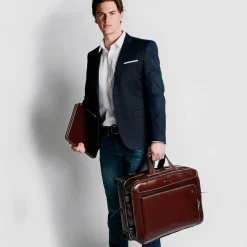 Outlet Cabin suitcase with garment sleeve Kufferter