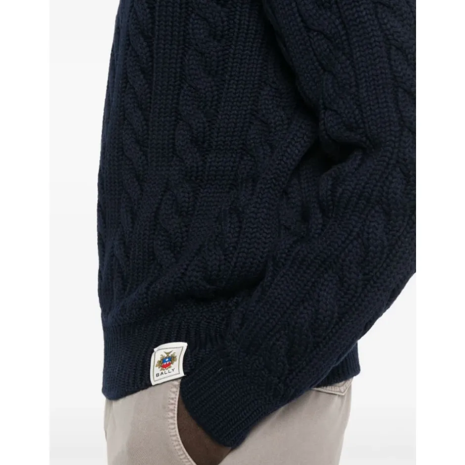 Best Cable Knit Crew Neck Sweater Strik