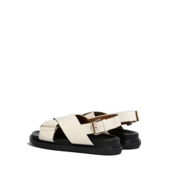Outlet Crisscross Sandal Dame Sandaler
