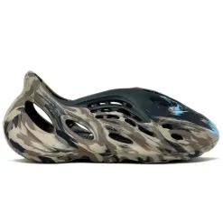 New Foam Runner MX Cinder Sandaler