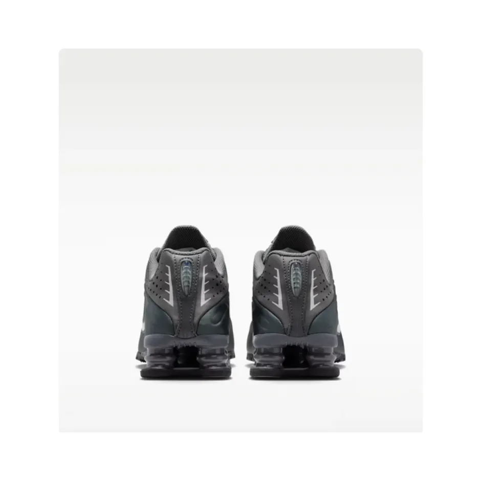 Online Shox R4 Dame Sneakers