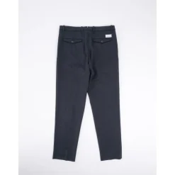 Sale Slim Wool Pant med italiensk elegance Bukser