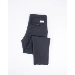 Sale Slim Wool Pant med italiensk elegance Bukser