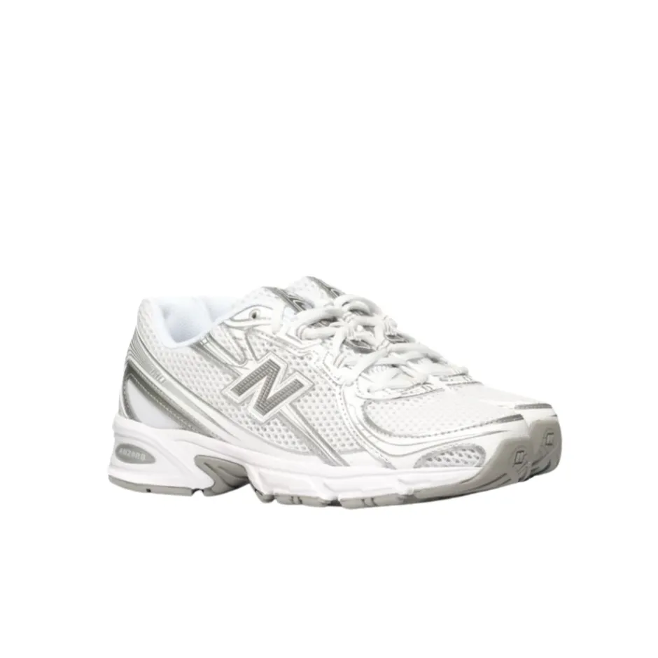 Discount 740v2 Sneakers Sneakers
