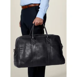 Online Weekend Bag Andrew Tasker